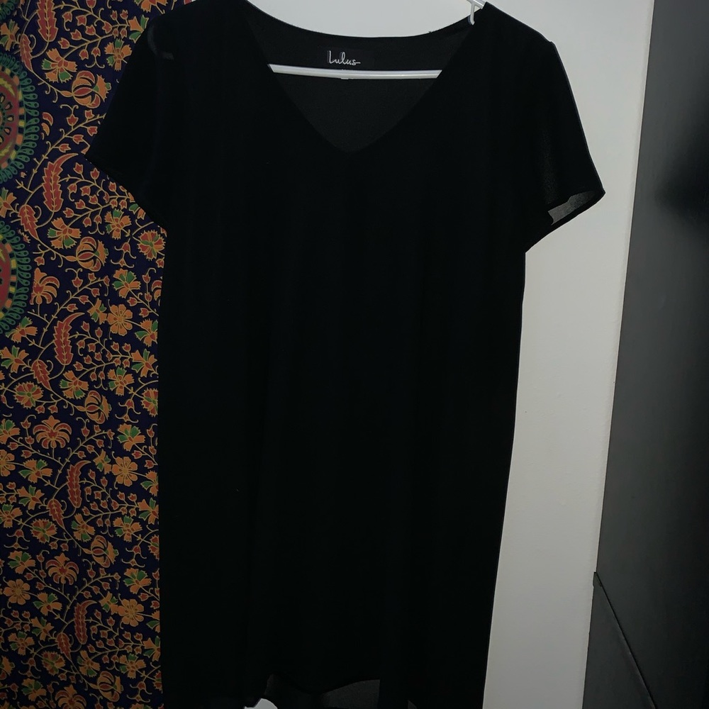 Black short sleeve dress